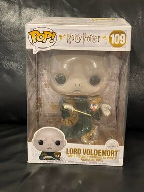 Funko Pop! Harry Potter Lord Voldemort Vinyl Figure - White, Black, Green, Gold